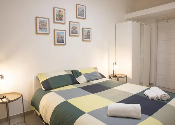 Apartment Sunny's - 8min From Colosseum